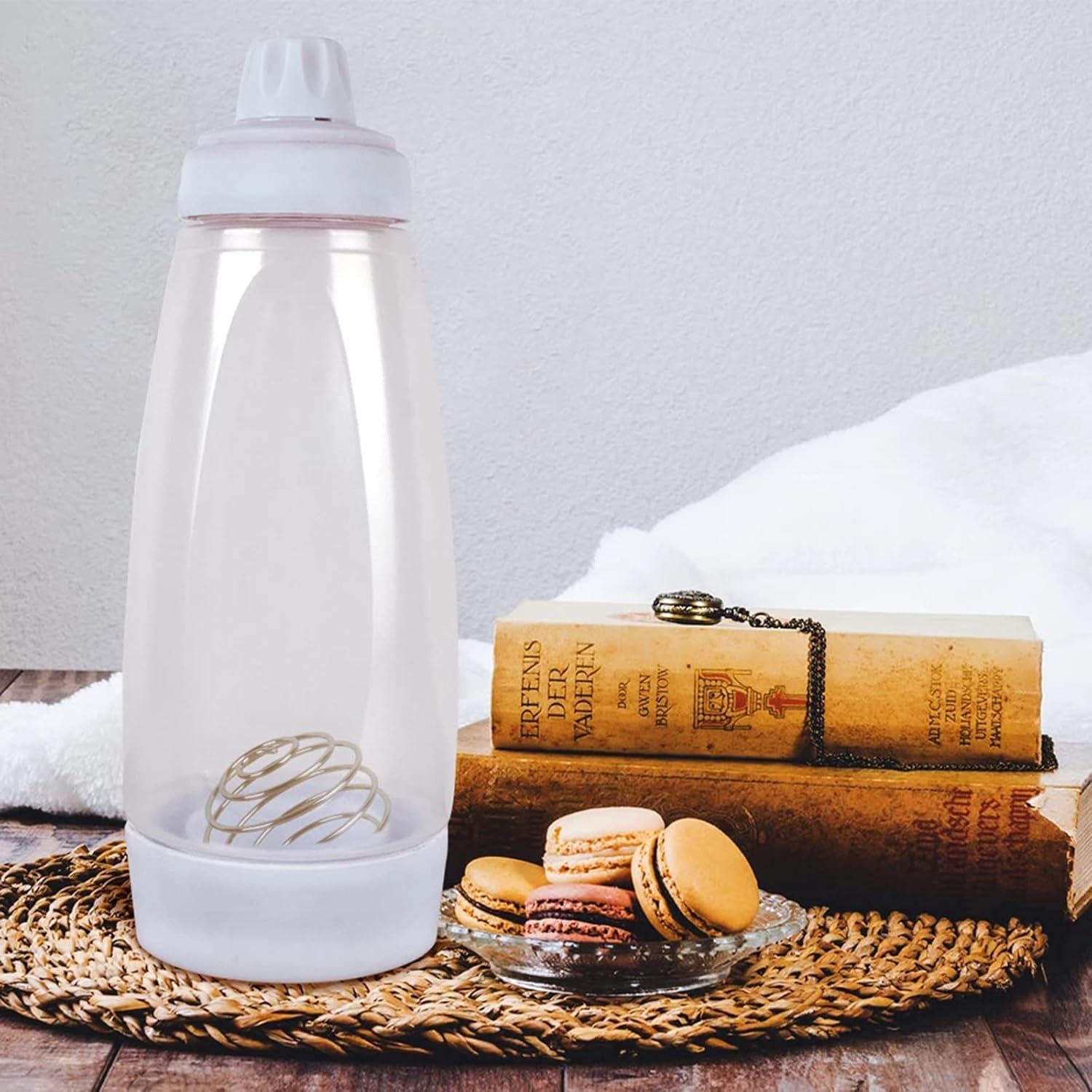 Manual Pancake Batter Dispenser with Blender Ball, Food‑Safe Plastic Shaker Mixer, Perfect for Pancakes, Waffles & Cupcakes