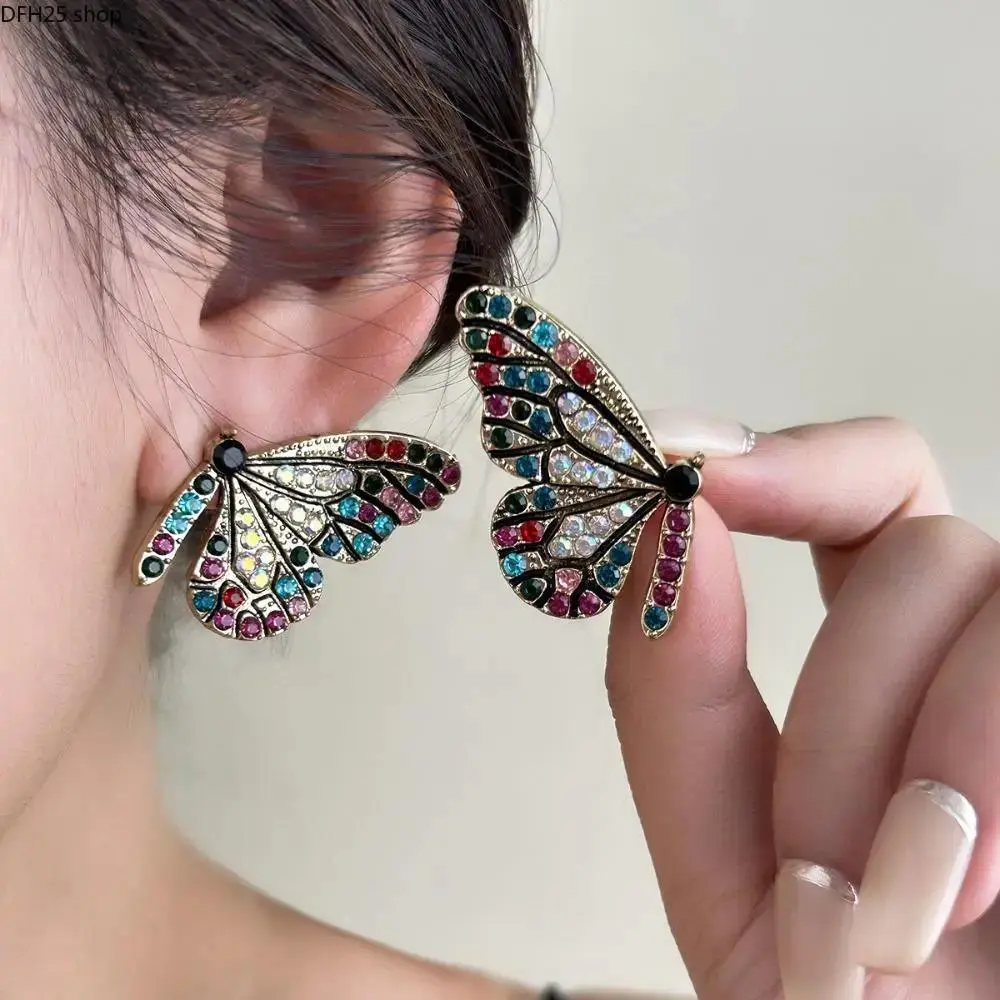 Crystal Butterfly Stud Earrings for Women, Silver Tone Insect Design with Sparkling Zircon Accents, Lightweight Jewelry for Daily Wear and Parties