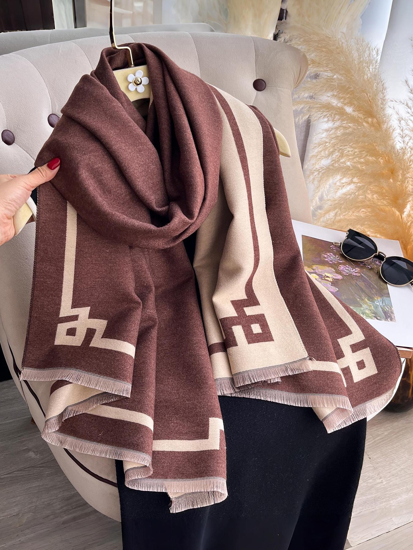 Women's Elegant Fall Winter Scarf, Dual-Sided Plain Woven Shawl, Warm Fashion Accessory for Casual & Formal Wear