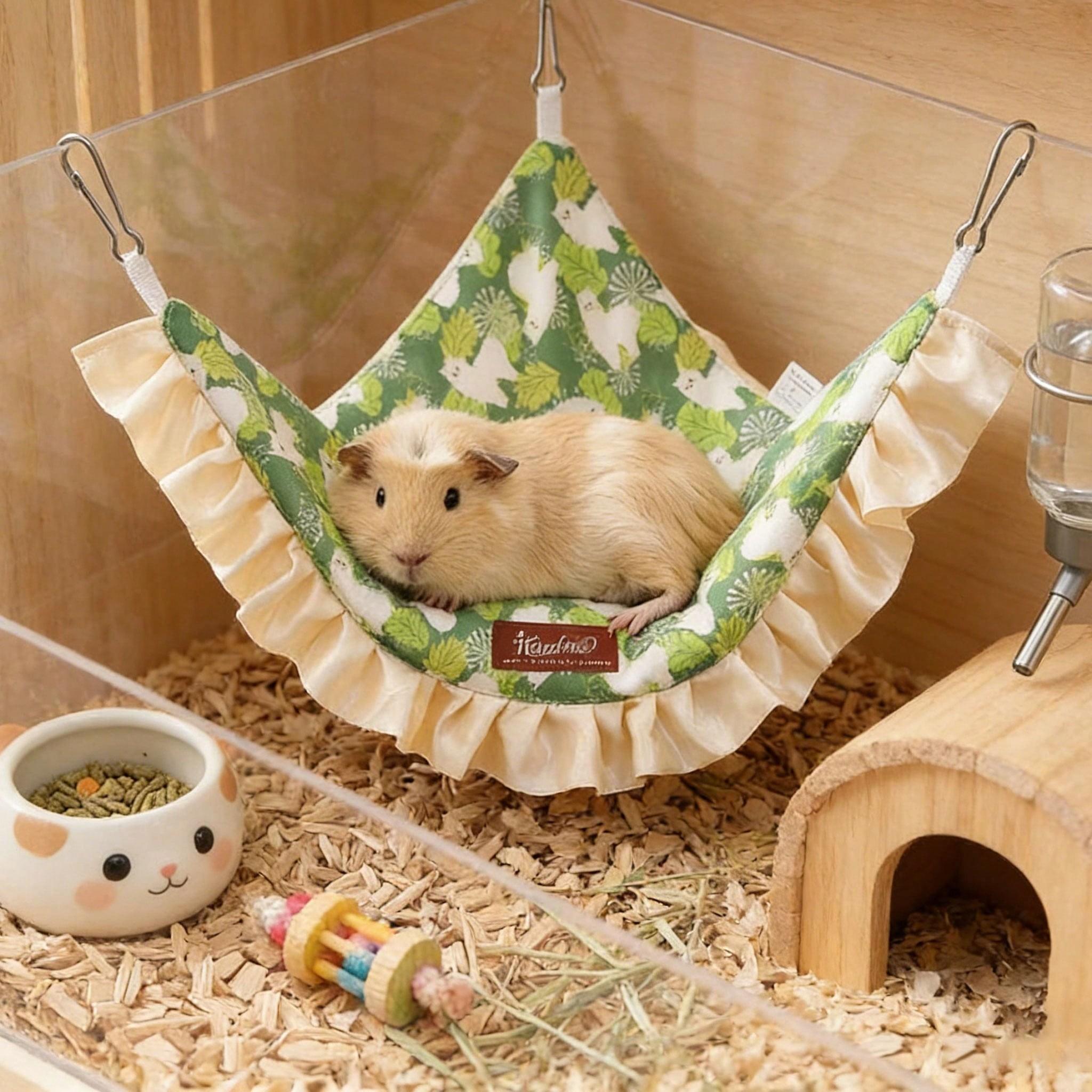 1pc Ruffled Edge Small Pet Hammock with Printing Patterns, Small Pet Sleeping Bed Hanging Triangular Bed with Hooks, Cozy Resting Nest Guinea Pig Bed for Guinea, Hamsters & Other Small Pets