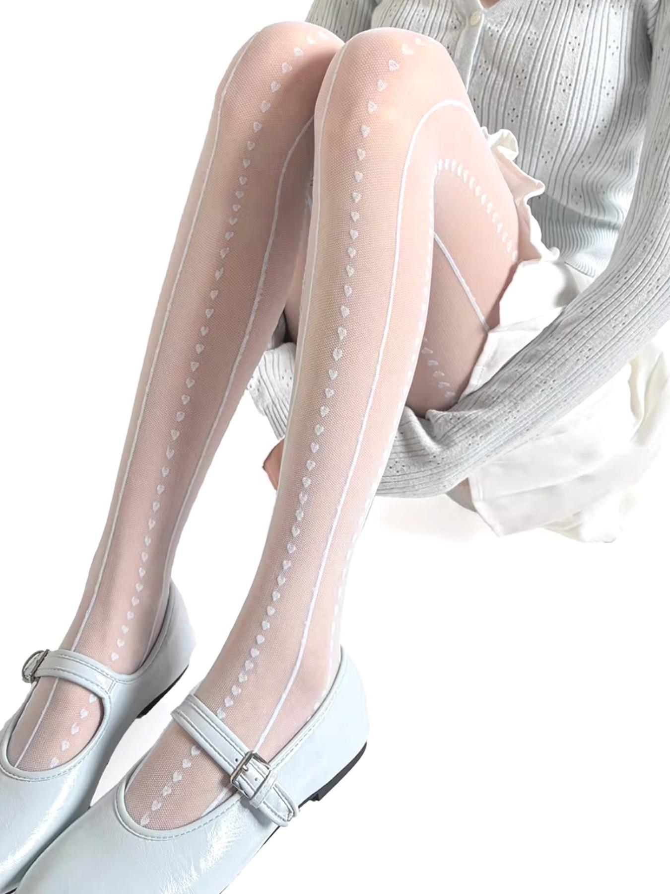 Heart Pattern Stockings, High Waist Slim-Fitting Striped Tights, Fashionable All-Seasons Wear, Pure Desire Style, Essential Lingerie