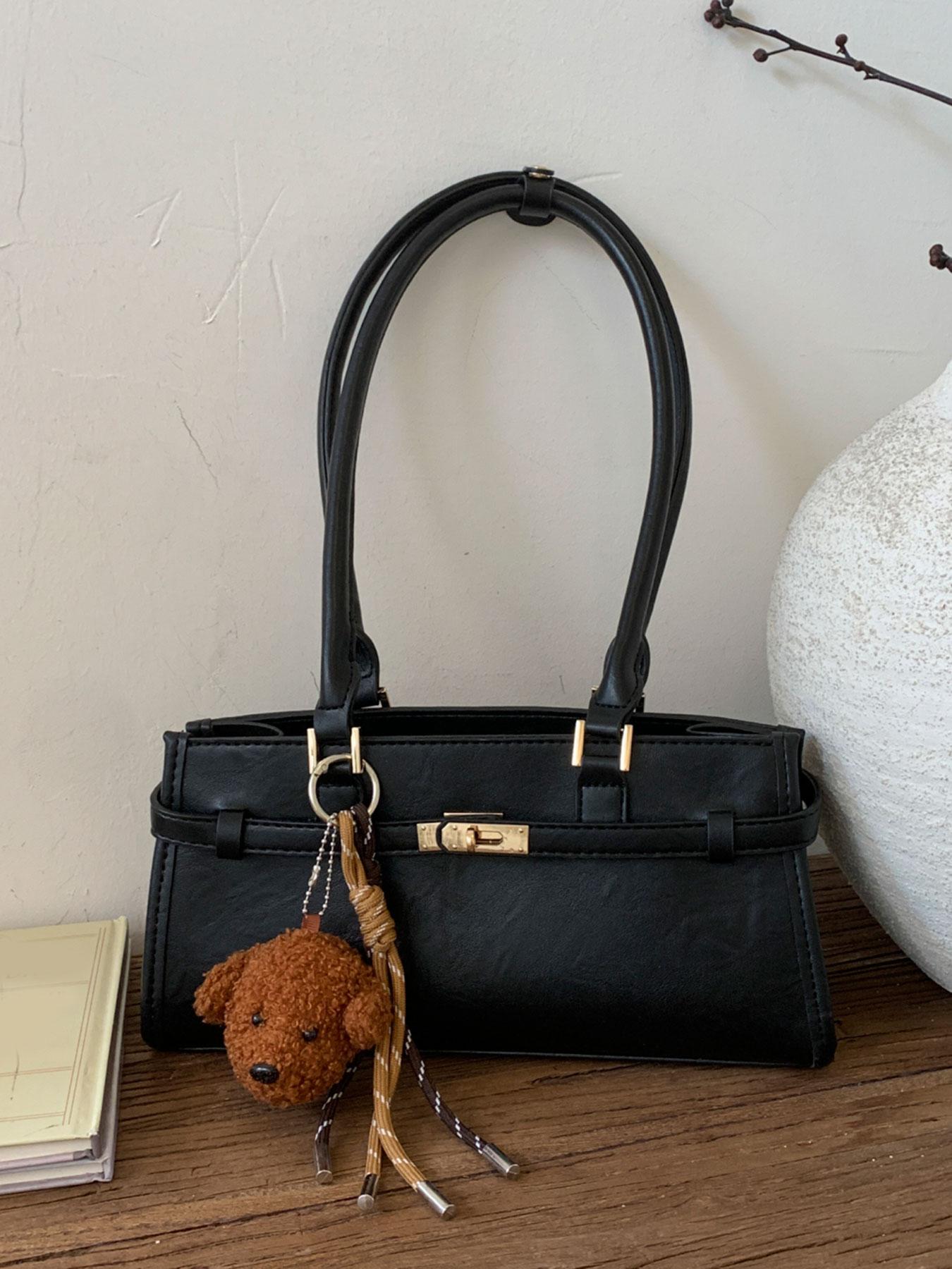 Small niche design solid color casual versatile classic shoulder bag, retro temperament small dog pendant armpit bag, lightweight temperament simple and exquisite handbag, suitable for work, shopping, commuting, daily outings, Pu Leather Bag