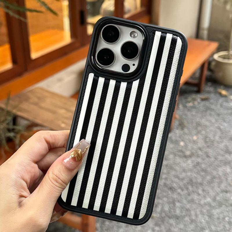 Full-Edge Leather Texture Protective Case for iPhone Series, Simple Aesthetic Striped Phone Case Accessories, Durable Design for Daily Use & Protection