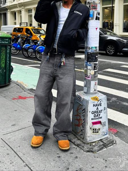 Men's Loose-Fit Denim Jeans, Fashionable Street Style Hip-Hop Washed Jean Pants, Comfortable All-Season Wear, Trendy American Design