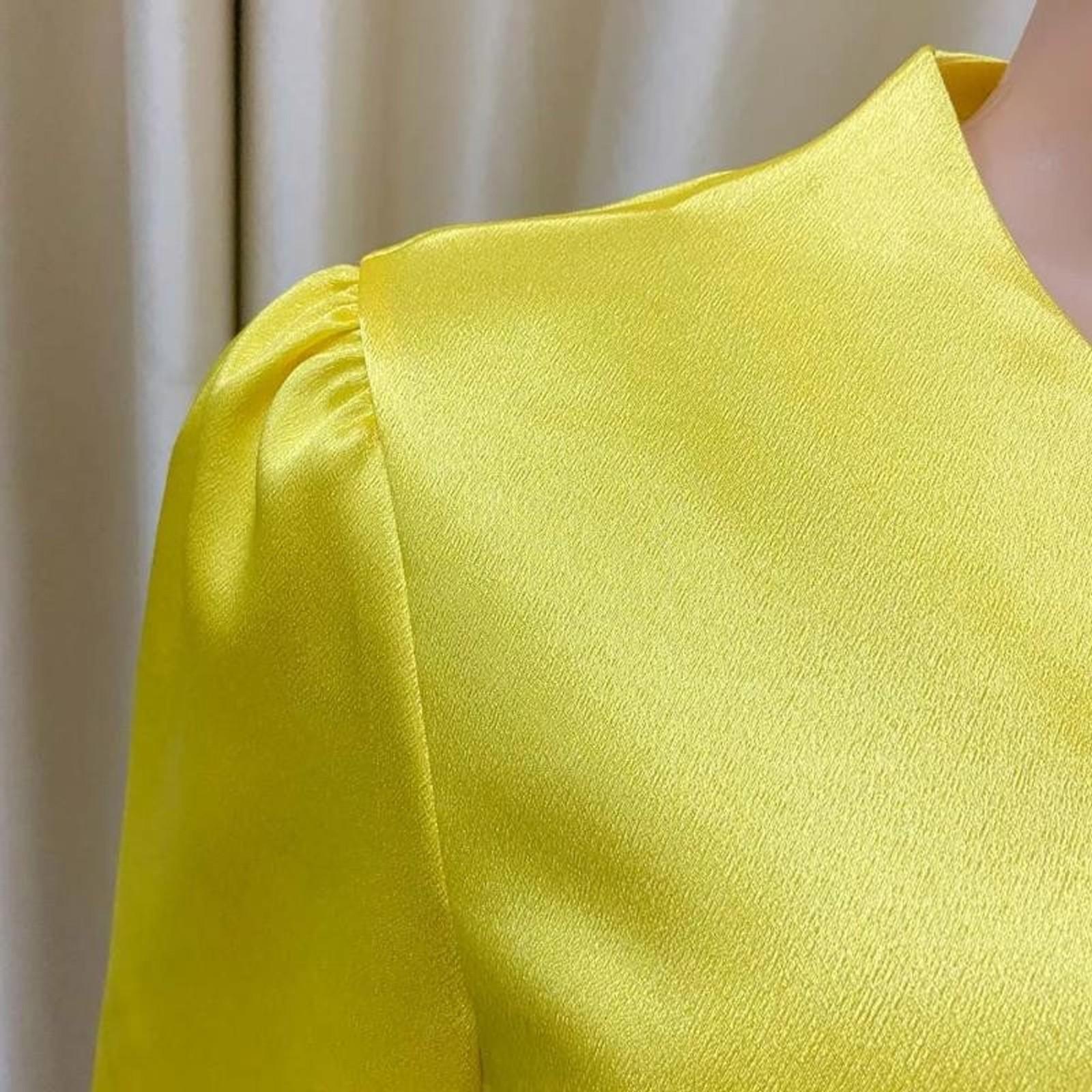 summer spring clothes 2025 new Office Blouse for Women Elegant Stylish V Neck Full Sleeve Front Split Solid Satin Luxury Party Dinner Occasion Shirts Light Top Womenswear Check Gamis Basic Fitted Minimalist Red Blouse_Red