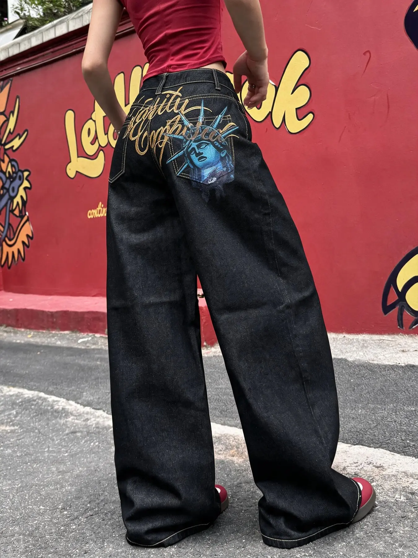Women's High-Waisted Jeans, Loose Fit Street Style, Letter Embroidery & Statue of Liberty Print, Casual Long Pants, No Belt Included