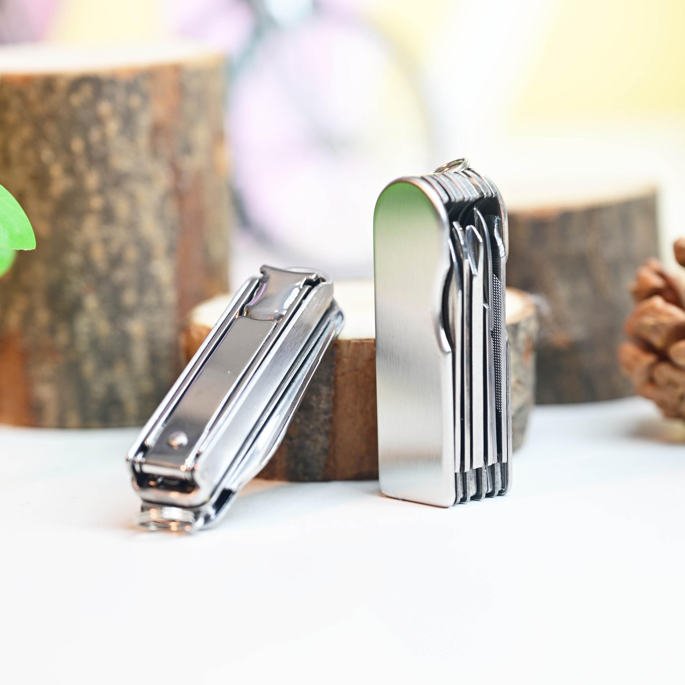 Mini Multifunctional Tool Set with Keychain, Portable Stainless Steel Folding Nail Clippers, Screwdriver, Scissors for Outdoor Camping and Daily Use