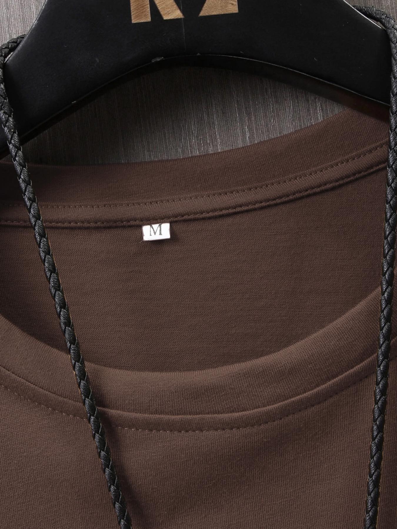 Men's Fashion Street Vintage Camo 2-Piece Set, Letter Print Short Sleeve T-Shirt & Leaf Camo Wide Leg Pants, Outdoor Adventure/street Style