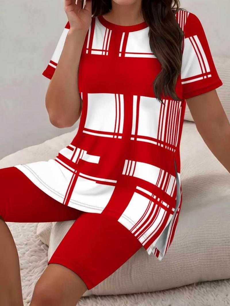 Women's two-piece set, chic plus size women's color blocking set - casual sports round neck short sleeve top (with side slits) and skinny shorts set, suitable for spring, summer and fall