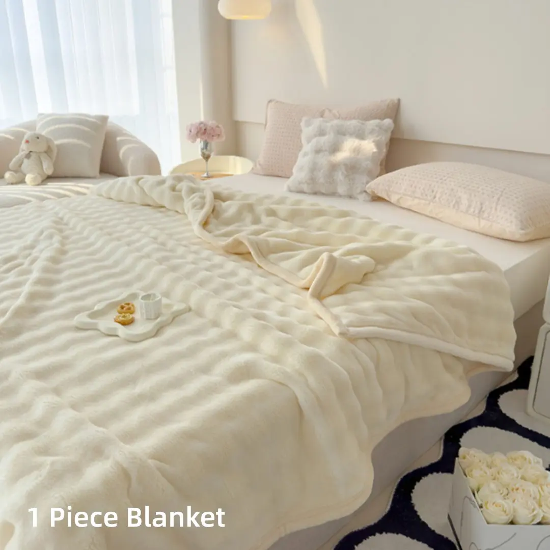 Thick Plush Multi-Functional Blanket, Comfortable Bubble Fleece, 100% Polyester, Solid Color, Ideal for Travel and Sleep