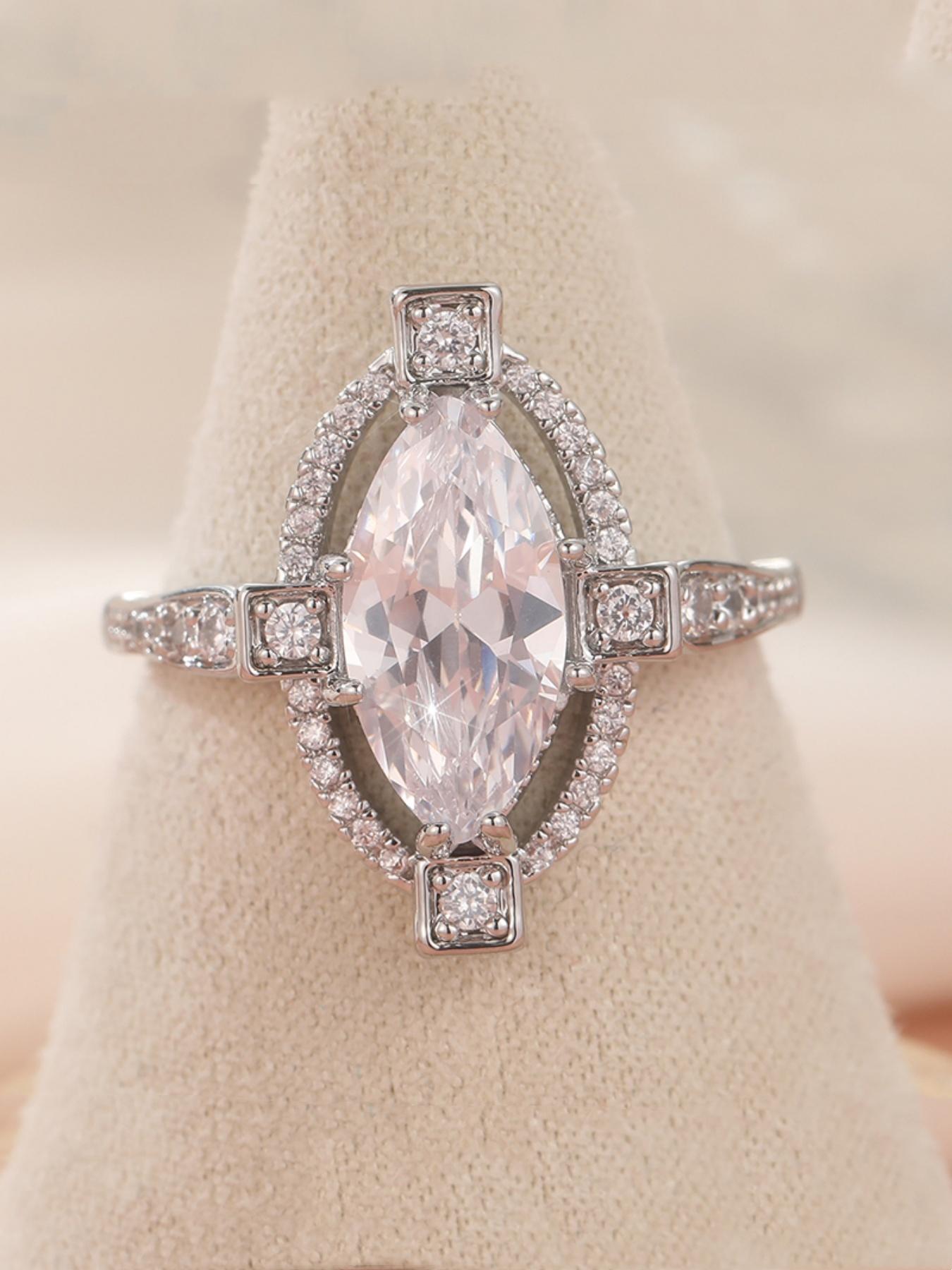 Creative Elegant and Luxurious Water Droplet Ring Vintage Inspired Synthetic Cubic Zirconia Engagement Jewelry, Luxury Wedding Gift for Her.Elegance Never Goes Out of Style.