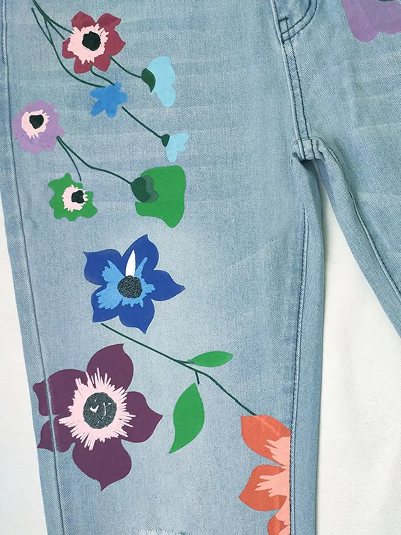 Daily Wear Light Wash Jeans with Large Plant Print, Fashion Street Style Straight Leg Long Pants, Loose-Fitting All-Season Denim