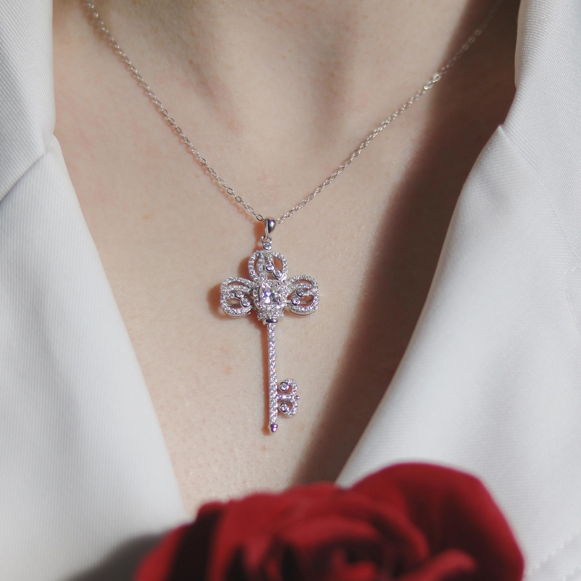 【#405 Crown Key】Luxurious Victorian Key Pendant Synthetic Moissanite Necklace in 925 Sterling Silver SpringStatements