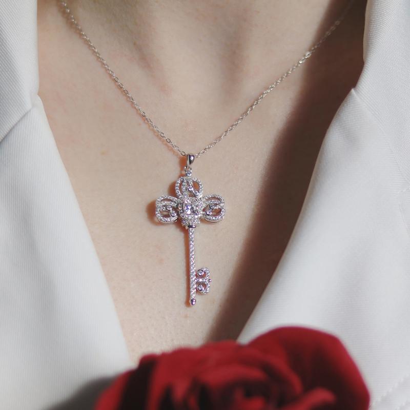 【#405 Crown Key】Luxurious Victorian Key Pendant Synthetic Moissanite Necklace in 925 Sterling Silver