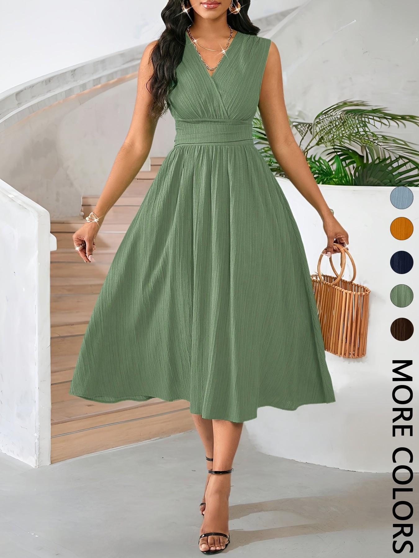 Women's Comfortable Minimalist Sleeveless Textured Ruched Dress for Office Wear & Summer Events