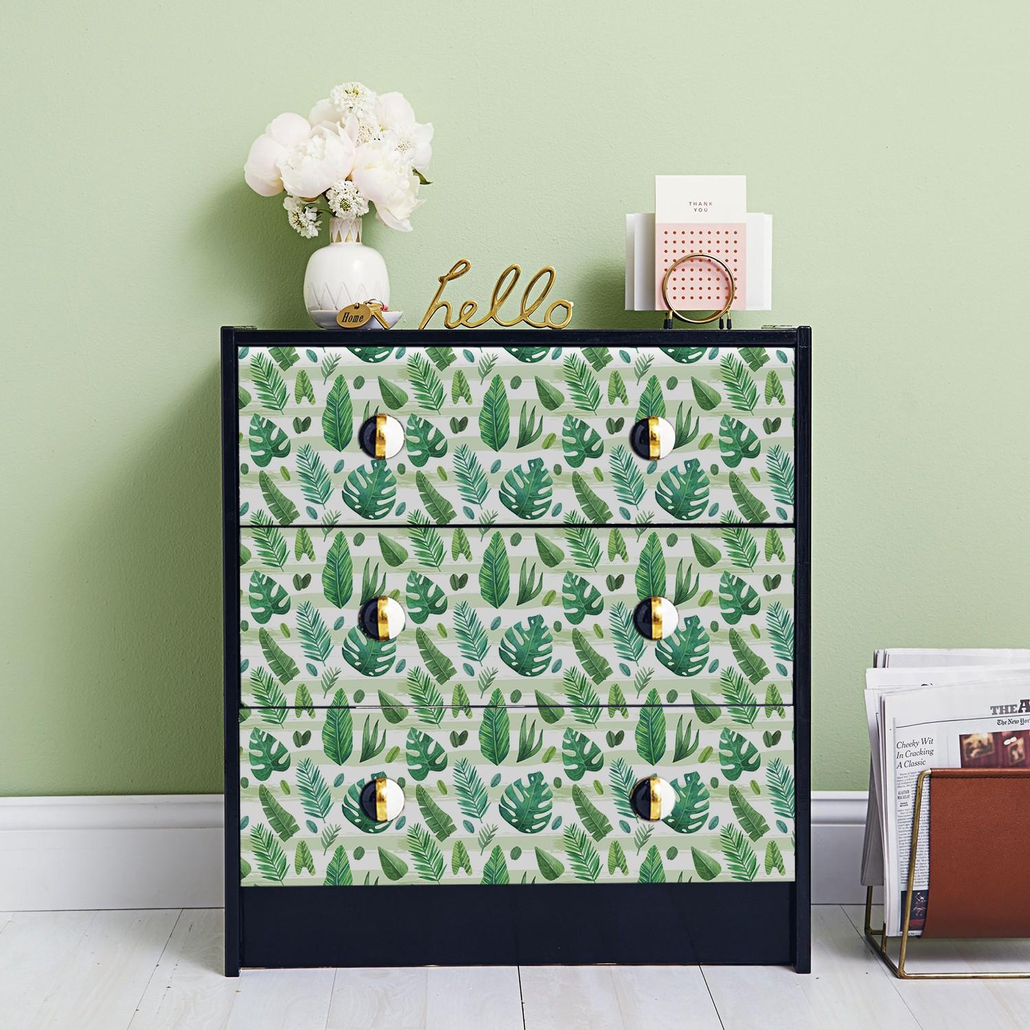 Self Adhesive Plant Wallpaper, Leaf Pattern, Waterproof & Scratch Resistant, Vibrant Design, Tenant Friendly Home Decor