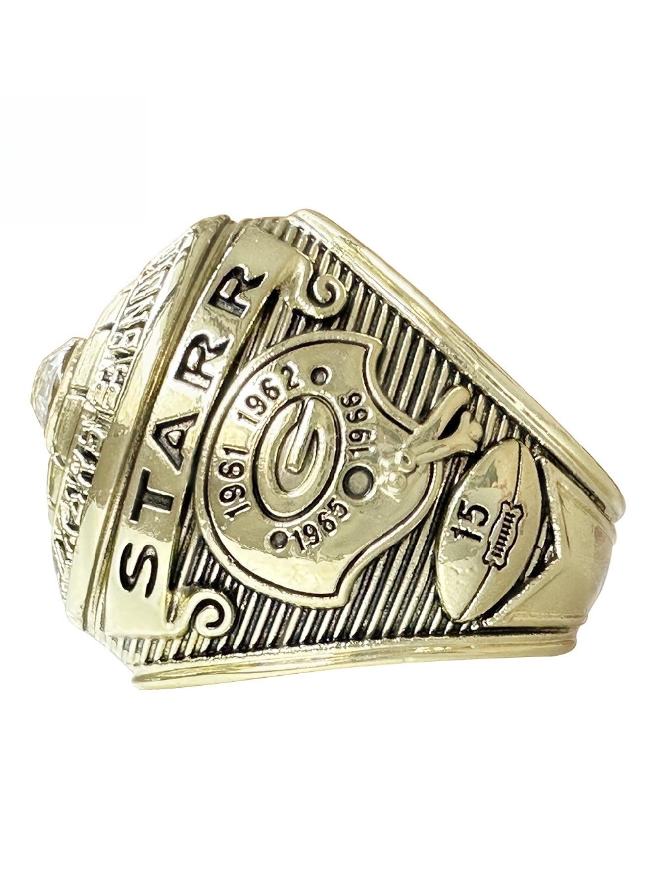 NFL 1966 Green Bay Packers championship ring football ring hip hop fashion men's trend style ring. Suitable for everyday life, parties, birthdays, and other occasions. Send a souvenir gift to friends, family, couples