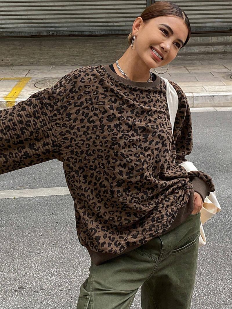 Women Loose Fit Round Neck Corduroy Leopard Print Ribbed Sweatshirt,Long Sleeve Tops,Fall Clothes,Back To School Clothes
