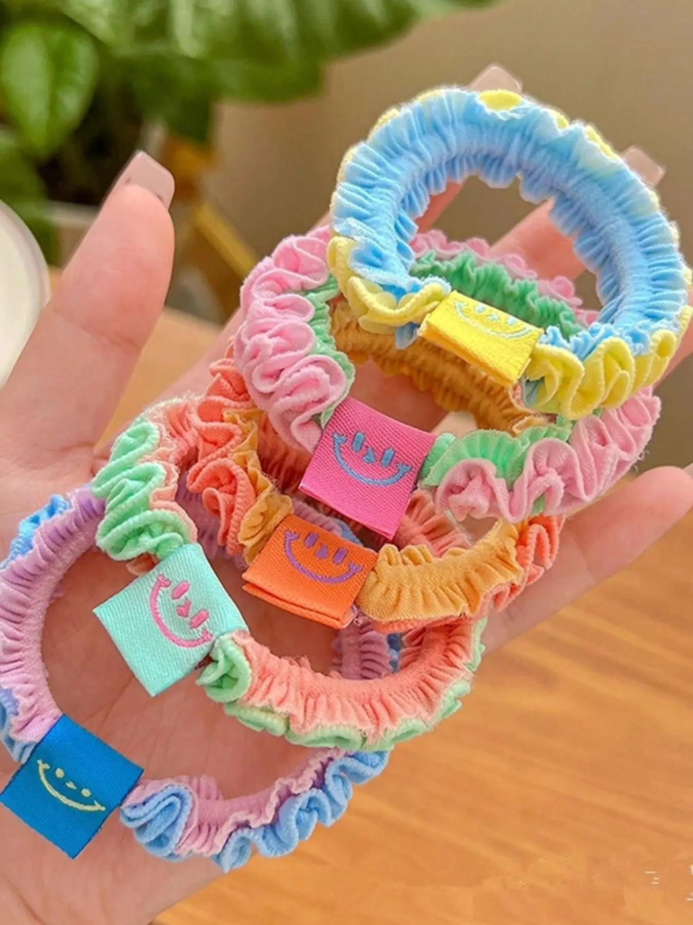 AEONBLULI 5Pcs Pastel Colorblock Ruffle Hair Scrunchies for Women Girls, Cute Smiley Face Elastic Hair Ties, Back to School Birthday Gift