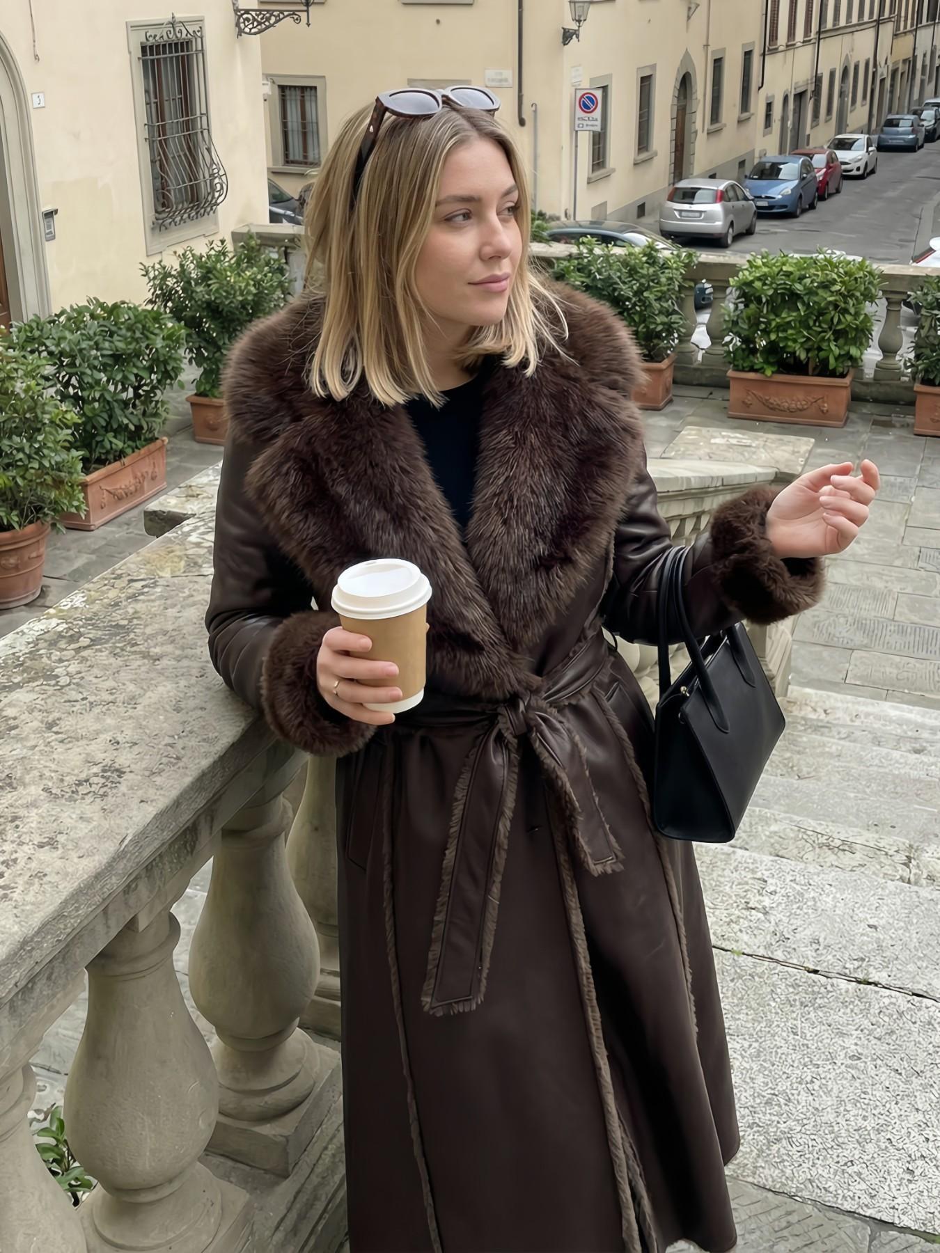 Women's Winter Fashion Fake Fur Coat, Long Sleeve Loose Fit Medium-Length Jacket, Vintage Style Artificial Leather Outerwear