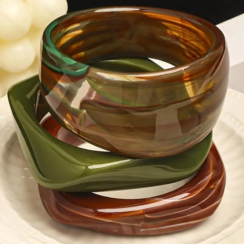 3Pcs Bohemian Elegant Green Geometric Irregular Pastoral Style Resin Stackable Clash-Colored Bangle, Unique Design Temperament All-Match Wristband Hand Jewelry, Suitable for Women'S Casual Vacation And Daily Commute