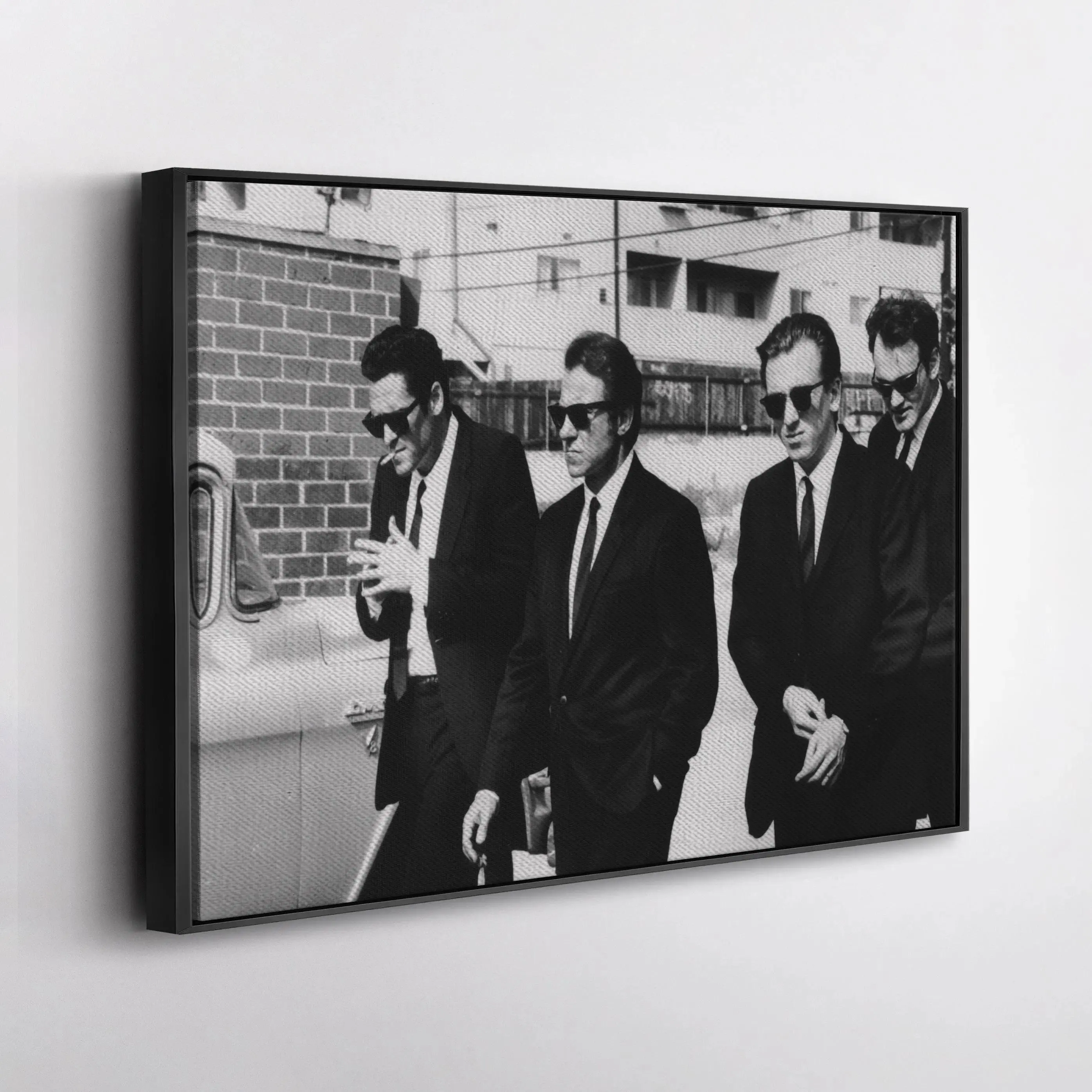Reservoir Dogs Canvas Poster – 1992 Cult Classic Movie Wall Art, Tarantino Film Print, Retro Crime Cinema Decor, Gift for Film Buffs