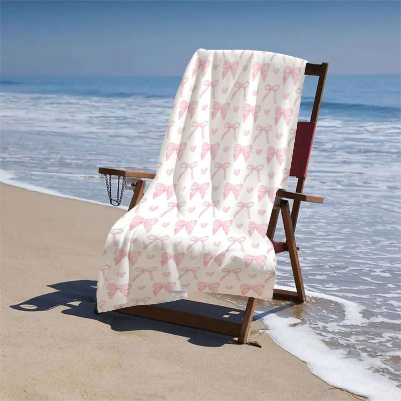 Large-size bath towel with pink bow and heart print, quick-drying absorbent towel for seaside vacations, portable travel beach towel, sand-proof large travel shawl, suitable for sports, swimming, pool activities and yoga beach towels