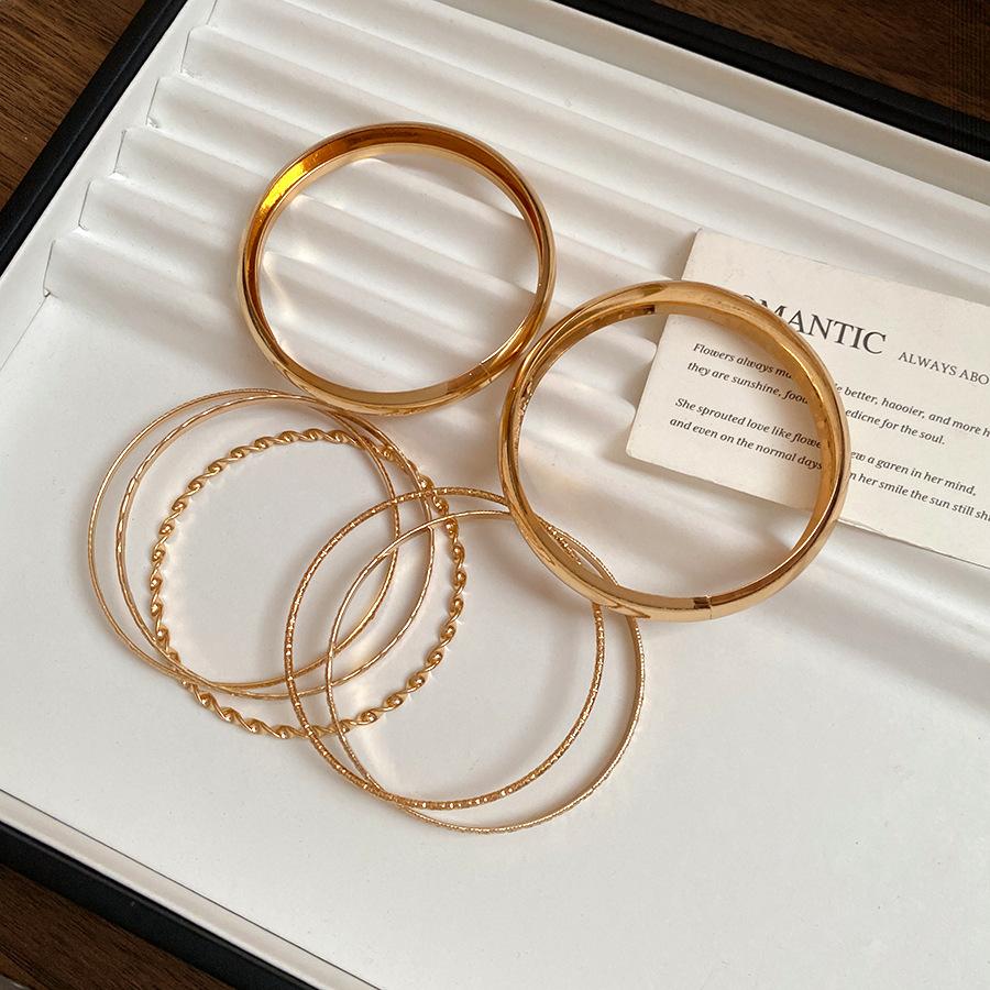 8-Piece Metal Geometric Textured Bangles Set, Chic Minimalist Luxury, Stylish Unique Women's Bracelets