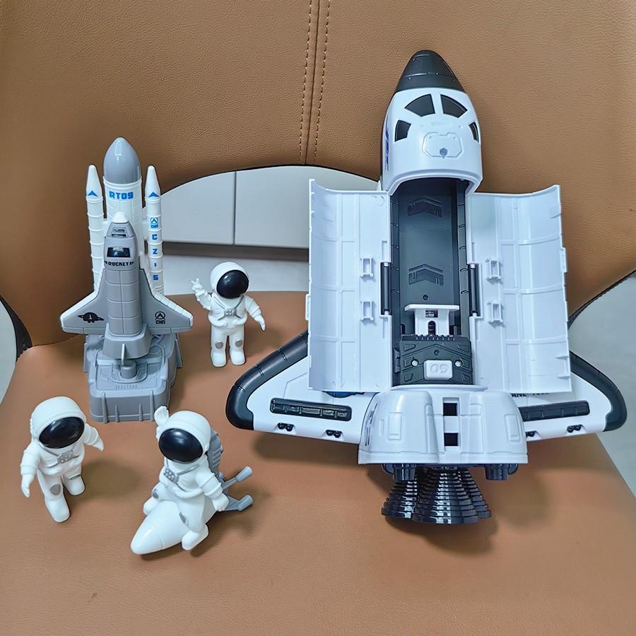 Pre-Built Model Rocket Space Ship, Launch Ship with 3 Astronauts, Space Series Model, Kids' Interest Toy, Christmas Gift