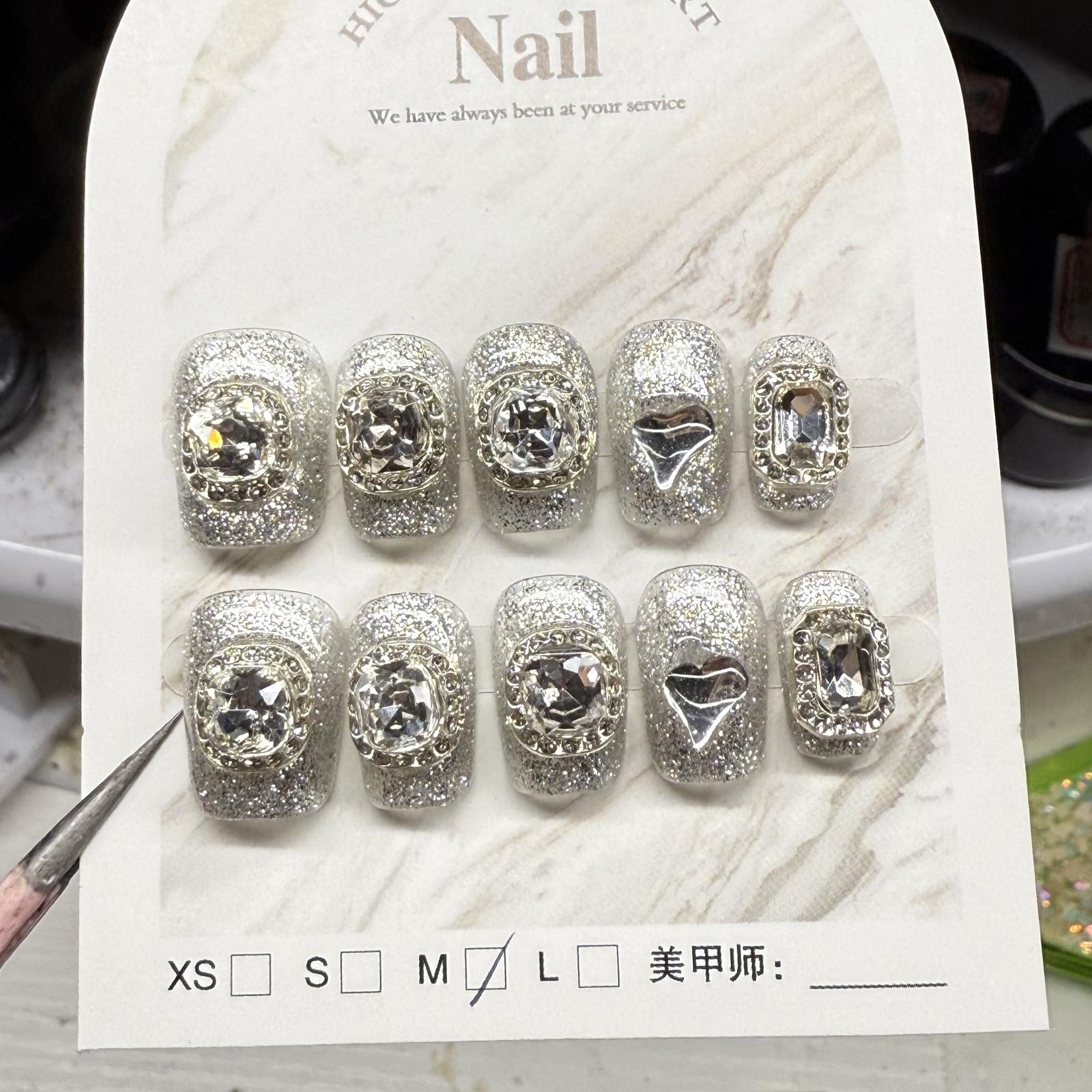 Obsessed With This Luxury Vibe! Custom Bling Silver Glitter Press On Fake Nails, Exquisite Hand-Painted Metal Border Big Diamond & Heart Diamond Design, TikTok Viral Blogger Favorite