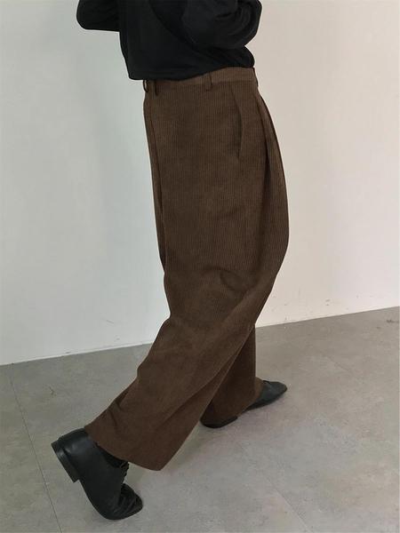 Men's Solid Color Button Fly Side Pocket Corduroy Carrot Pants, Loose-Fitting Casual Comfy Zipper Trousers for Daily Wear, Woven Bottoms for All Seasons, Casual Textured Trousers