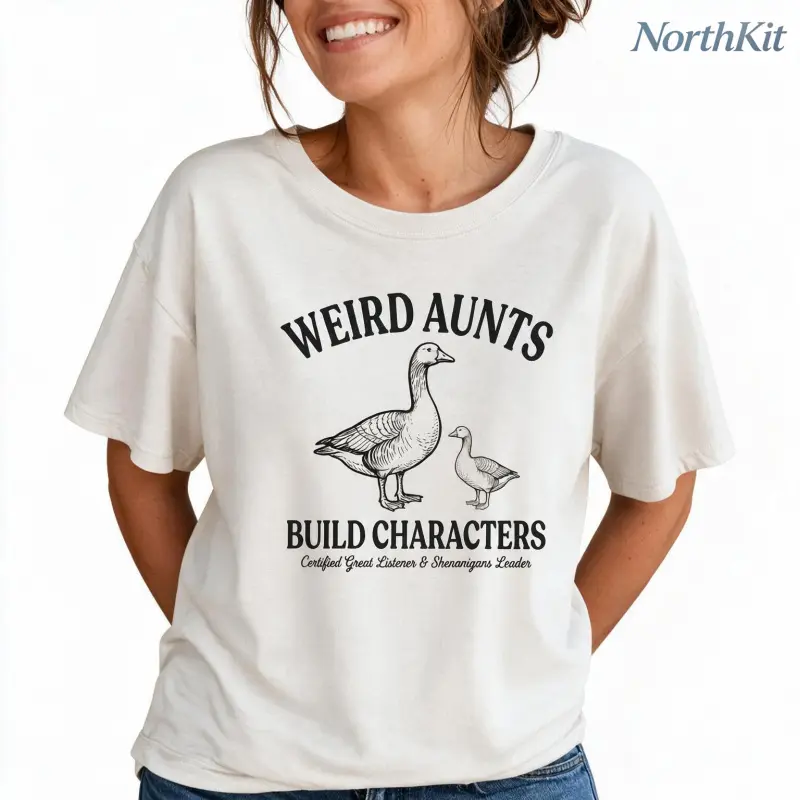 Women's Funny Aunt Graphic Tee - Casual Short-Sleeve Crew Neck Street Style Top, Breathable Fabric, All-Day Comfort, Plus Size Loose Fit, Soft Material for Refreshing Daily Closet