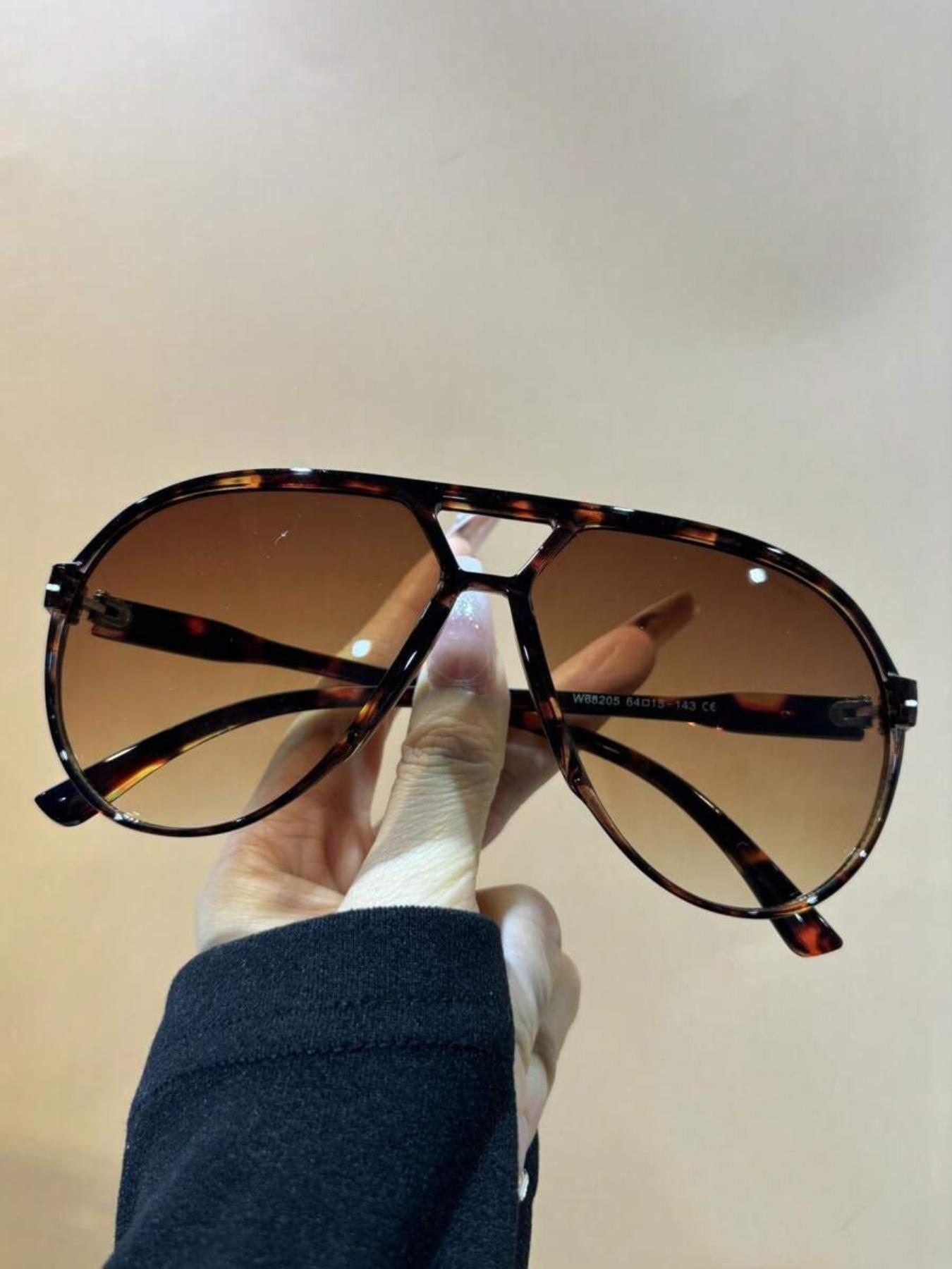 Women's Ombre Tinted Lens Sunglasses, Trendy Casual Full Rim Sunglasses for Everyday Use, Fashion Accessories for Outdoor Activities, Modern Trendy Sunglasses