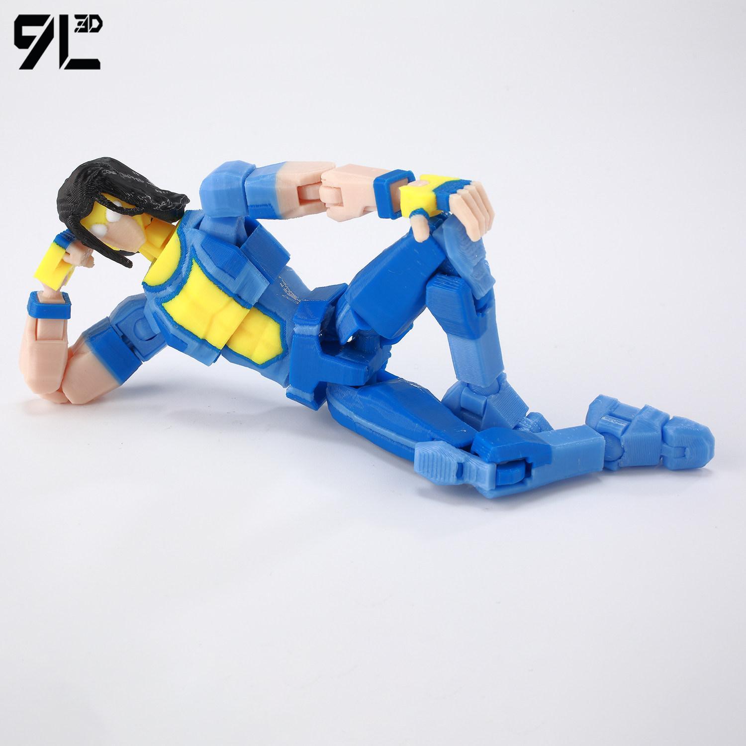 9L 3D 3D Printed Articulated Omni-Man Action Figure From Invincible Series With Interchangeable Hands Collectible Model