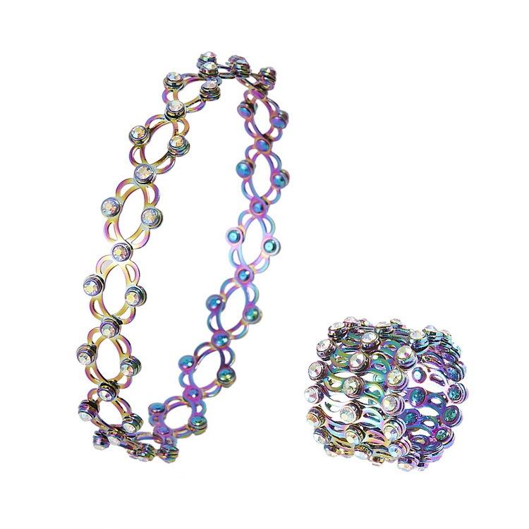 Magic Transformable Retractable Fashion Ring, Two Ways to Wear in One Piece, Instantly Turns into Adjustable Bracelet, Ideal Surprise Gift