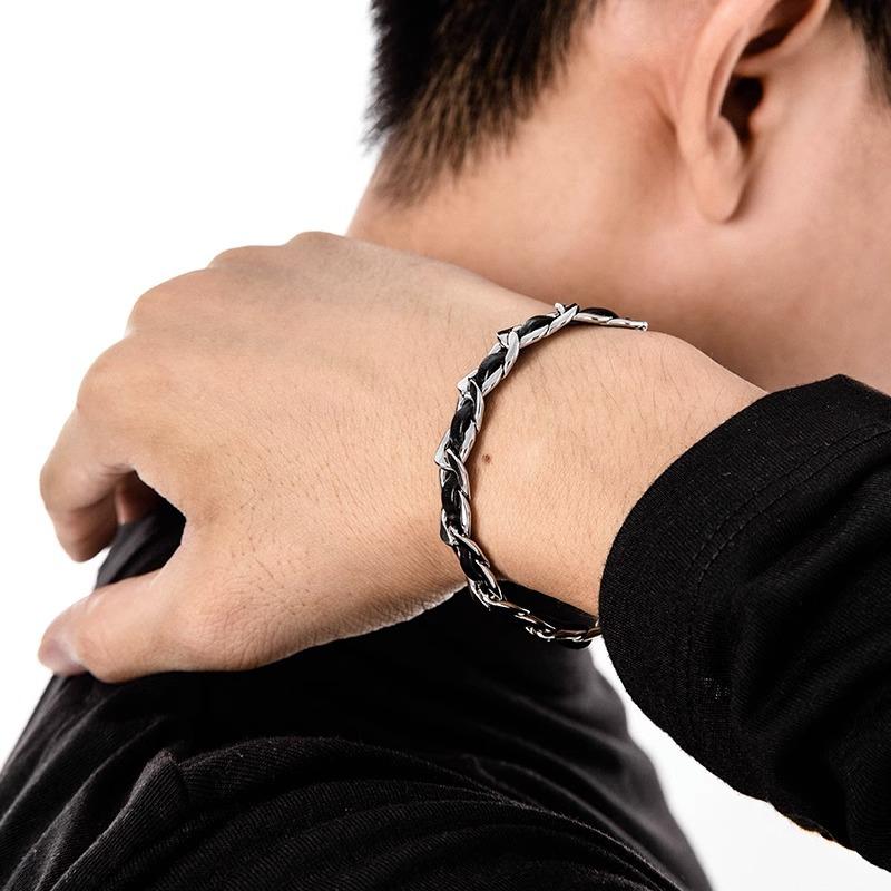 Titanium steel leather bracelet men's trend high-end sense personality niche design jewelry high-end bracelet Cuban wrist accessories