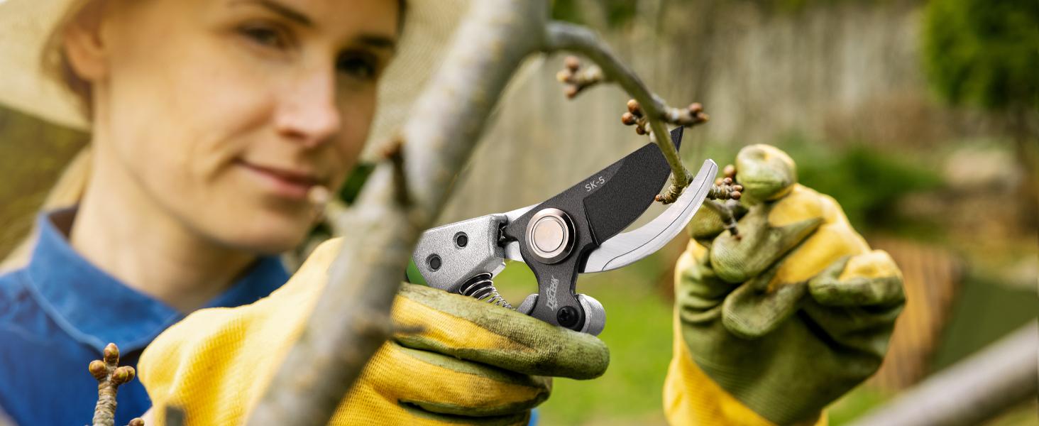 DECERK Pruning Shears for Garden  8.5" Professional Bypass Gardening Scissors & Clippers, Super Sharp SK5 Blade, Ergonomic Handle Heavy Duty Hand Held Pruners, Gardening Gift for Women Men with wood finish, 2025 springtok home Tool