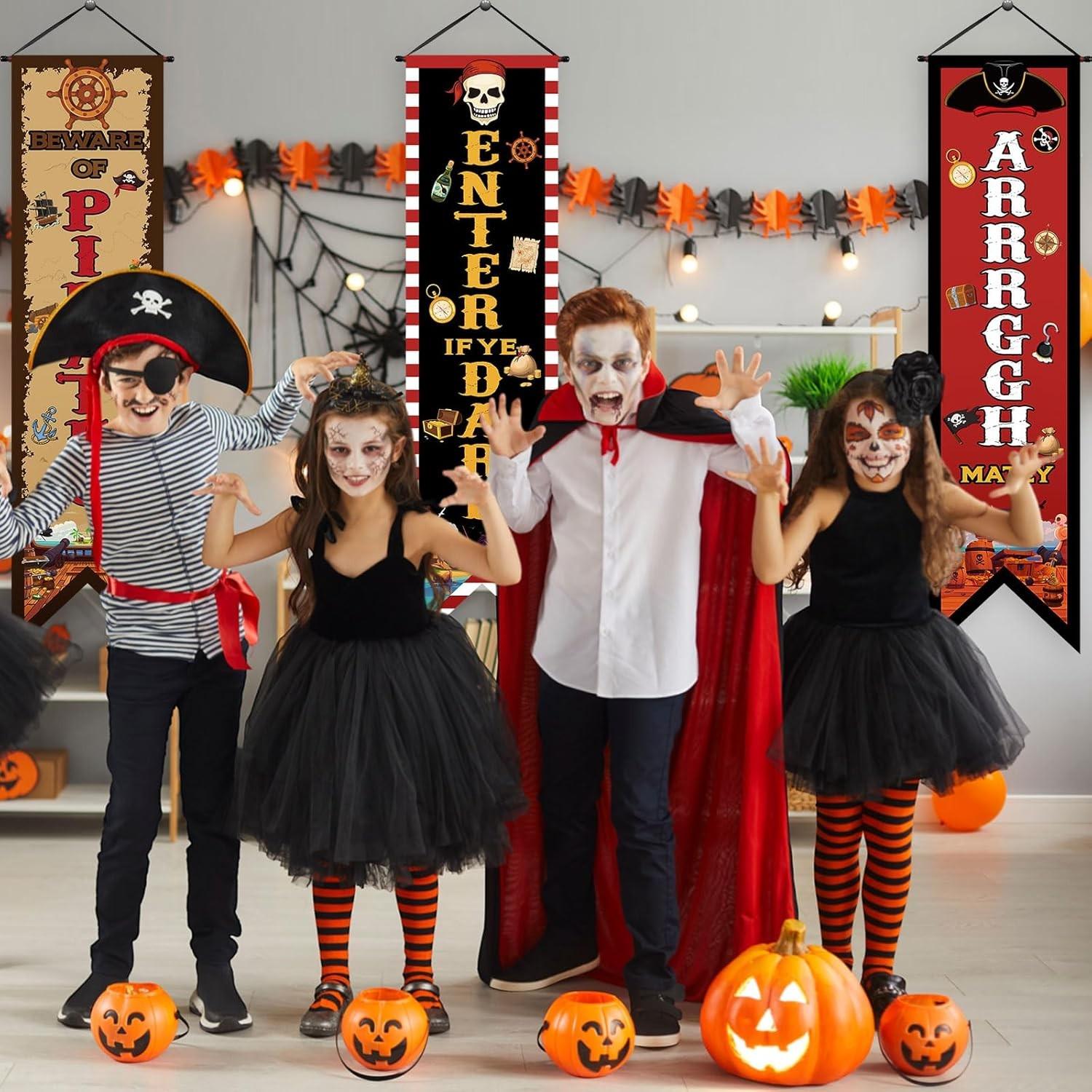 3 Pcs Pirate Banners, Beware of Pirate Porch Sign, Treasure Hunt Hanging Flags, Halloween Party Decorations, Birthday Photo Props