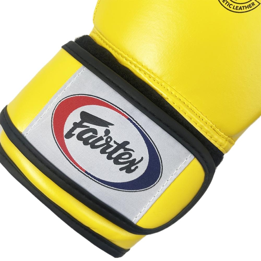 Breathable Boxing Gloves 8oz-16oz, Comfortable Durable Punching Bag Training, Muay Thai Mma Fighting Gear, Ideal for Sparring & Heavy Bag Workouts, Boxing Equipment for Training