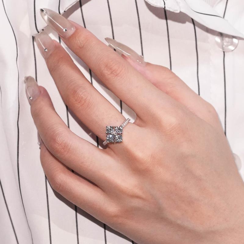 【#443 New Arrival】1.2CT Clover Ring vvs Synthetic Moissanite Rings in 925 Sterling Silver