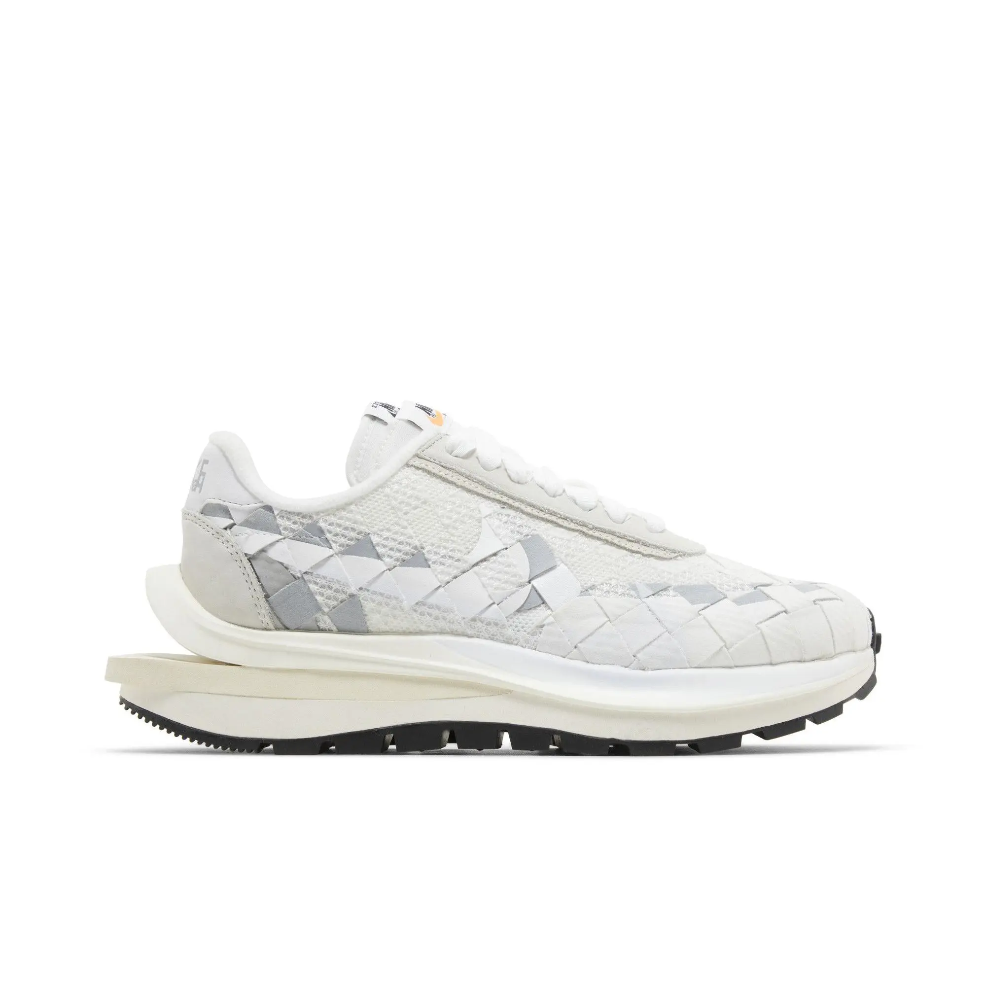 Jean Paul Gaultier x sacai x Nike VaporWaffle Woven 'White' (Unisex) White/White/Sail lifestyle casual shoes DR5209 100