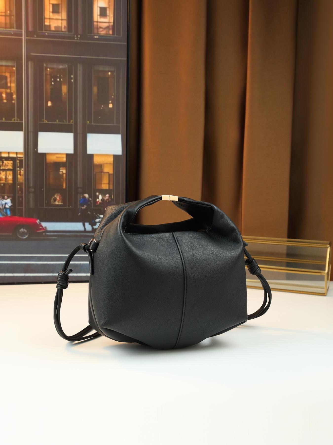 Niche design simple solid color bento bag lychee pattern going out leisure Fashionable Evening Bag shoulder messenger bag dinner bag