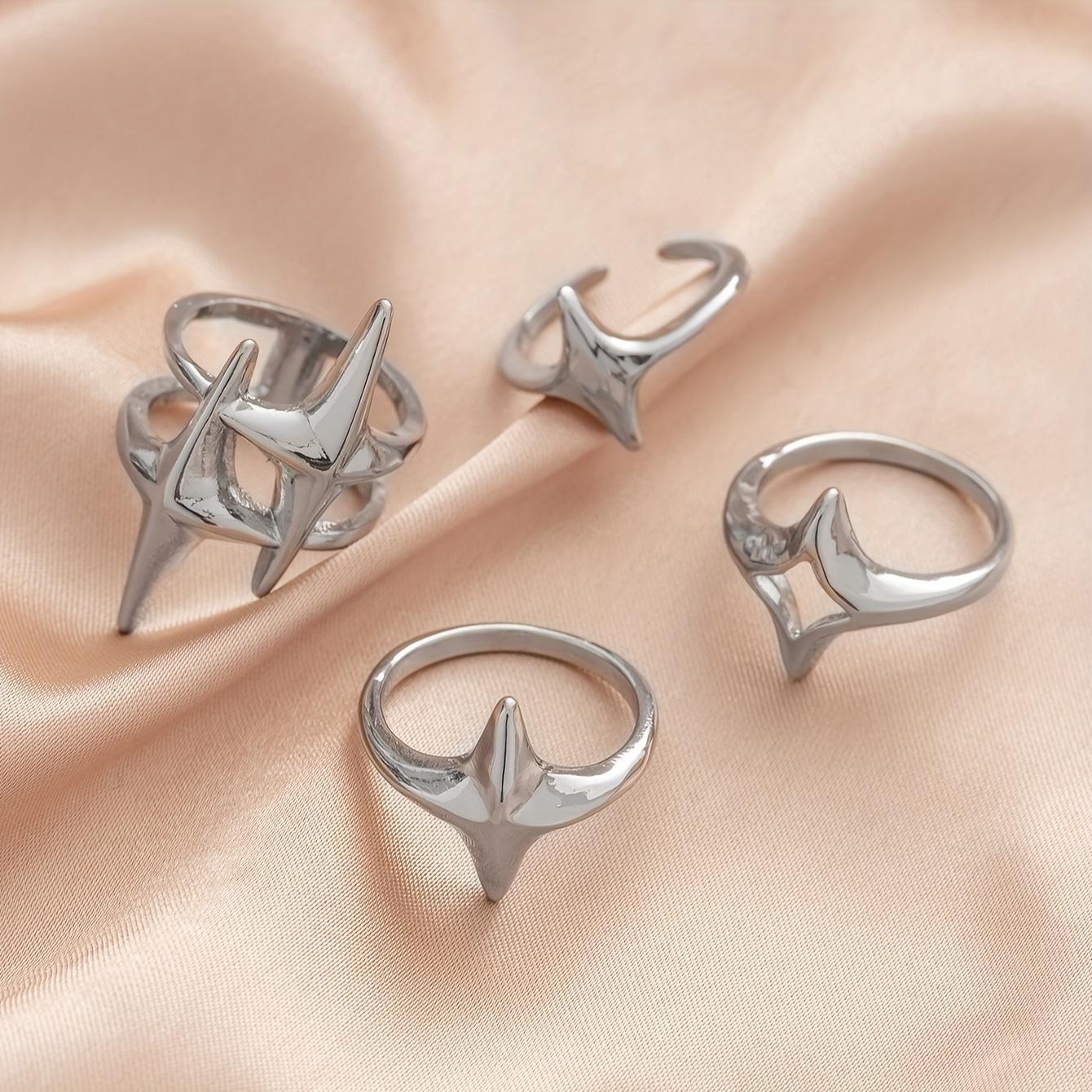 [Retro Star Rings Set] 4pcs Retro Dark Metal Star Rings Set, Fashion Stackable Rings for Music Festivals and Parties, Suitable for Both Men and Women