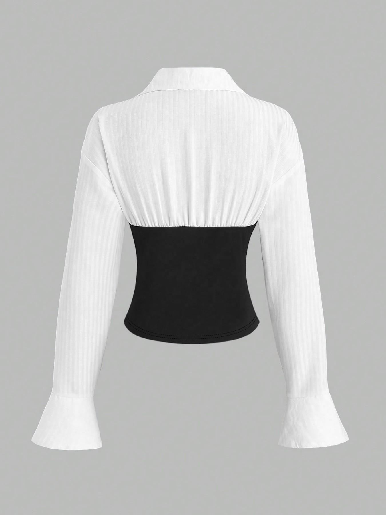 This women's white slim long-sleeved blouse with puff sleeves and patchwork design is elegant and versatile, suitable for everyday wear and various occasions.