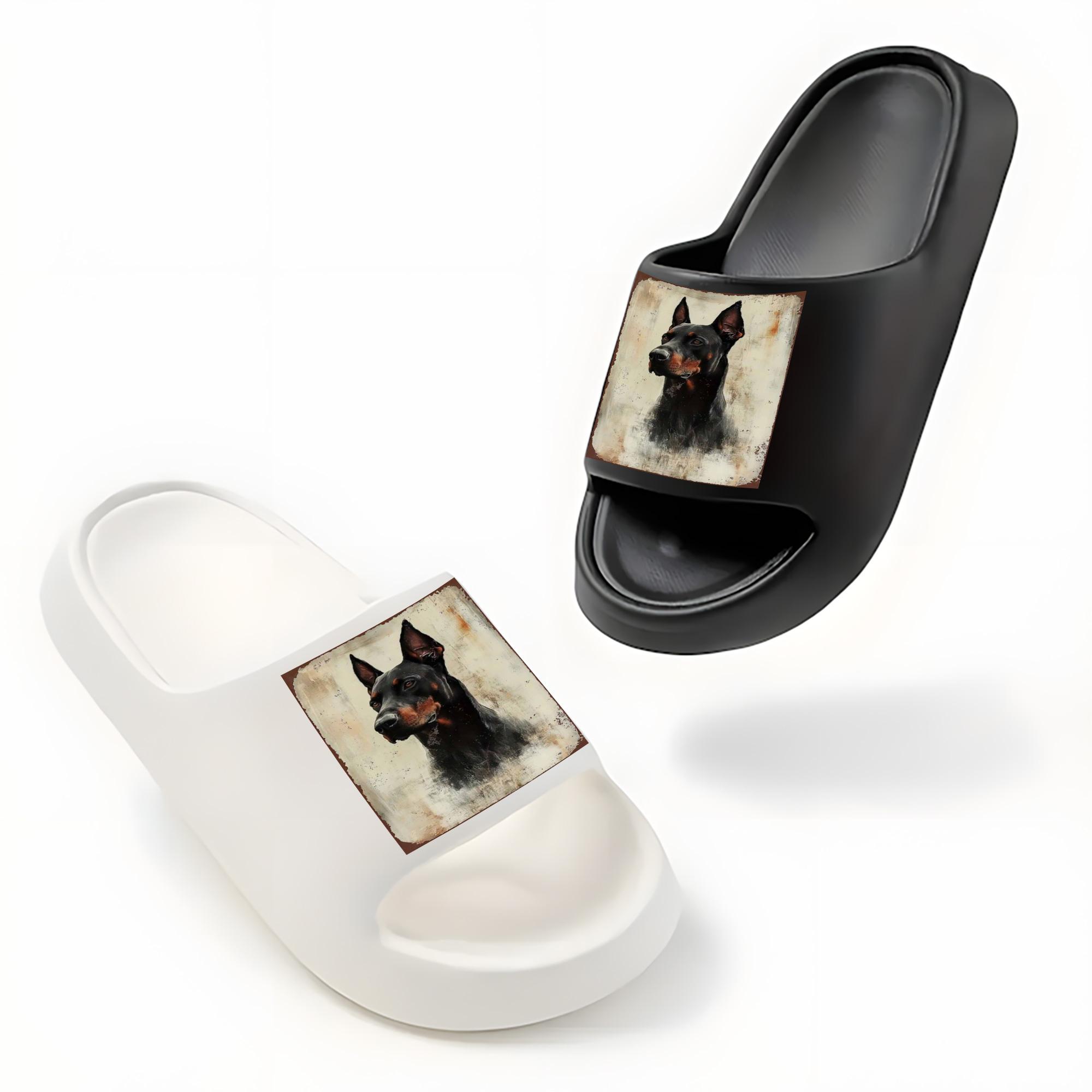 Doberman Pinscher Portrait Print Slippers for Dog Lovers Comfortable Indoor Footwear with Vintage Animal Art Design Non-Slip Sole Soft Fleece Lining Pet Themed Home Shoes for Men Women