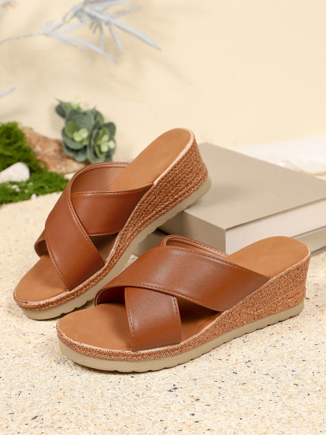 Women's Summer New Thick Sole Sandals, Versatile Casual High Heel Slippers, Comfortable Outdoor Wear, Trendy Footwear for Women