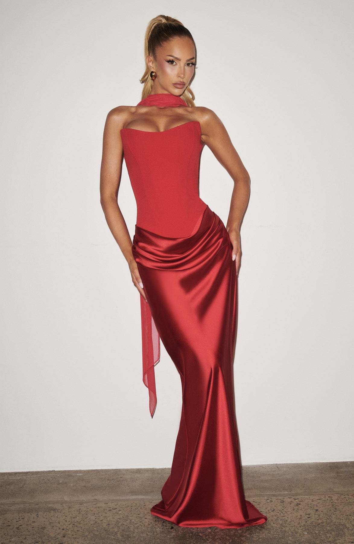 2026 European and American new style solid color waist-cinching sexy strapless bodycon long dress satin tie-back dress with ribbons