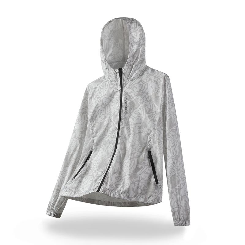 Summer Men's Casual Jacket, Zip Pocket Full-Zip Hooded Design, Maple Leaf Print, Lightweight Breathable, Sun Protection Jacket