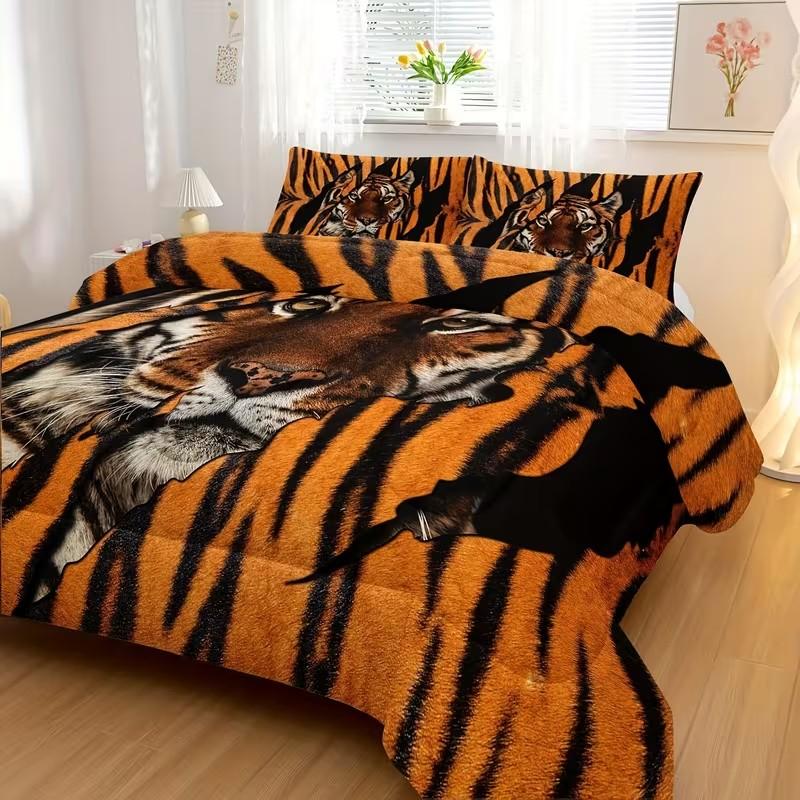 3-Piece Bedding Set, Soft Tiger Fur Quilted Comforter, Lightweight All-Season Animal Bedding, Includes 1 Quilt and 2 Pillowcases