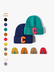 Unisex Knitted Cuffed Beanie Hat, Thick Warm Ear Protection, Street Style Winter Outdoor Wear, Mixed Yarn Material, One Size Fits All